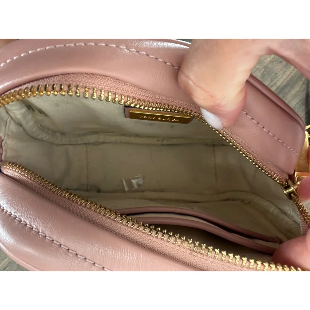 Tory Burch Kira Chevron Small Camera Bag Pink Moon Quilted Leather Crossbody